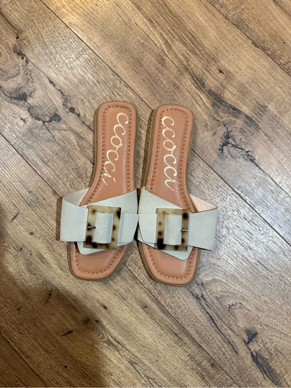 CCOCCI Cream Slide Sandals with Tortoise Buckle